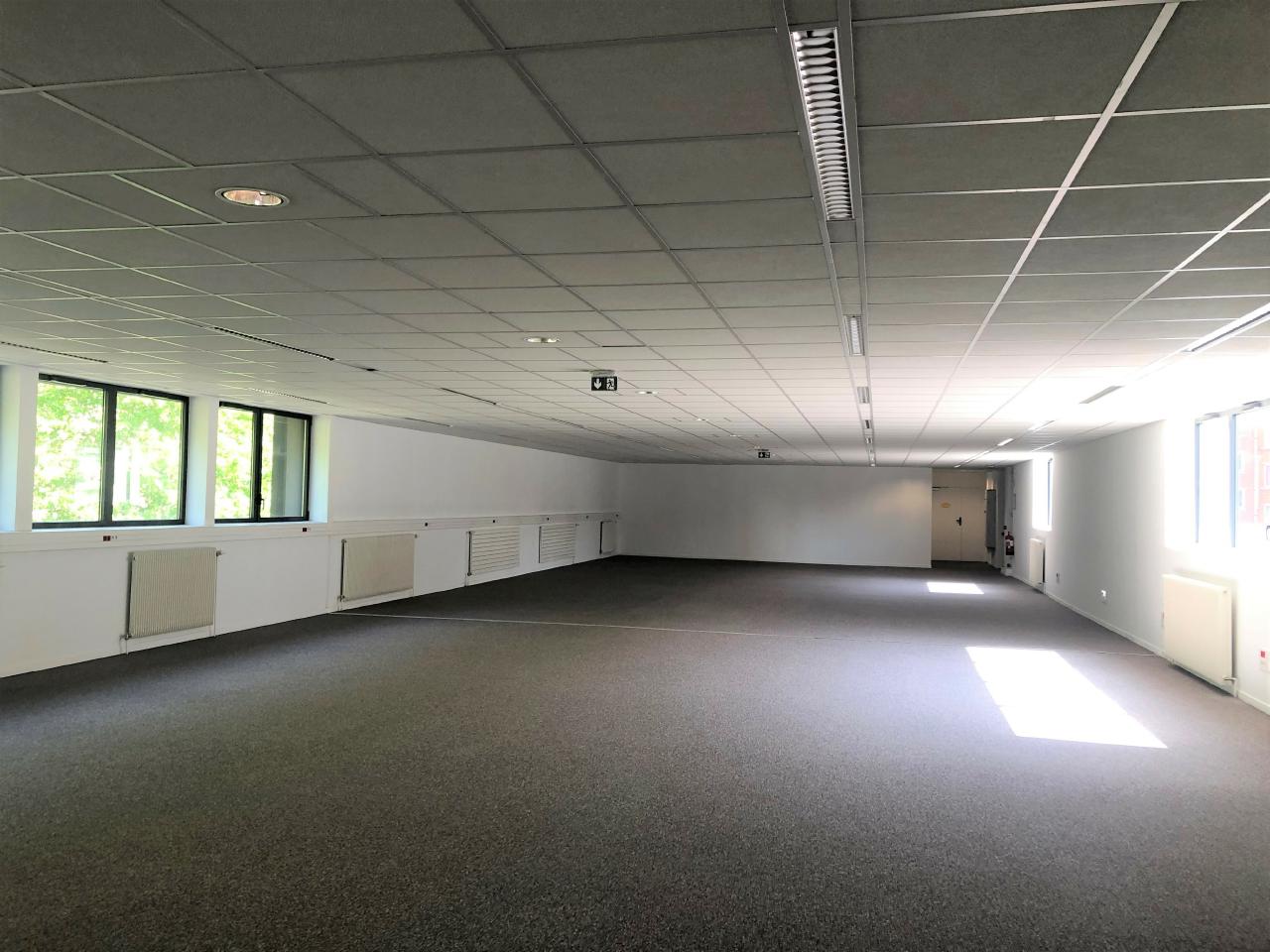 Bureau La Madeleine 732m² Location bureau La Madeleine Nord OLBUR2203433 4